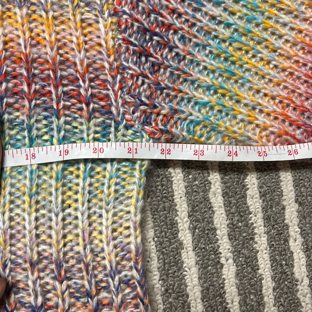 Anthropologie Sweater - Picture 8 of 10